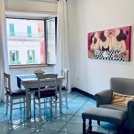 Life Apartmán Neapol